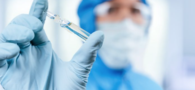 Il vaccino anti-coronavirus non funziona? Potrebbe essere subito bloccato