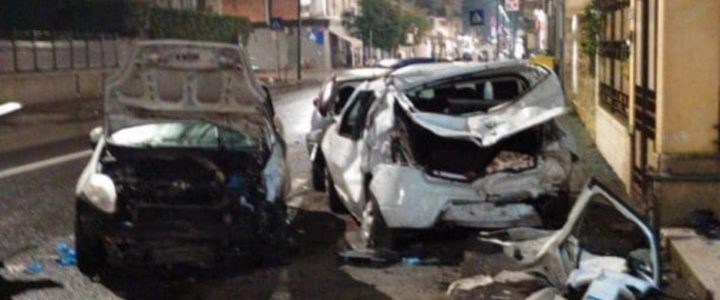 Tragedia in Italia: si schianta mentre portava il figlio in ospedale