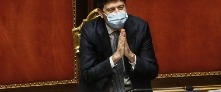 Covid-19, variante indiana: la presa di posizione di Speranza