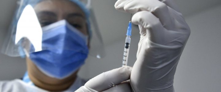 Coronavirus, una tragedia in Austria. E intanto Facebook…